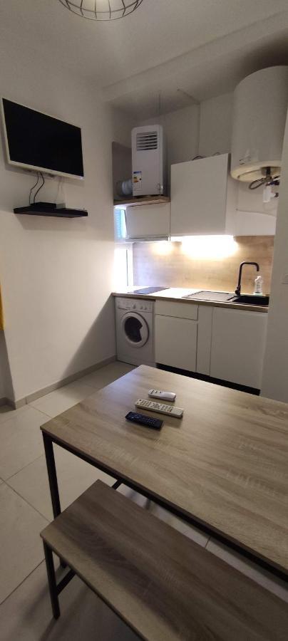 Nice Apartment S4 ภายนอก รูปภาพ